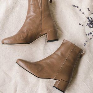 ABOUT ARIANNE LEO BOOT - 36/6